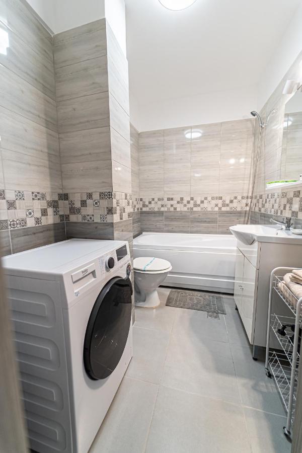 Apartament Delux Bacău Eksteriør billede